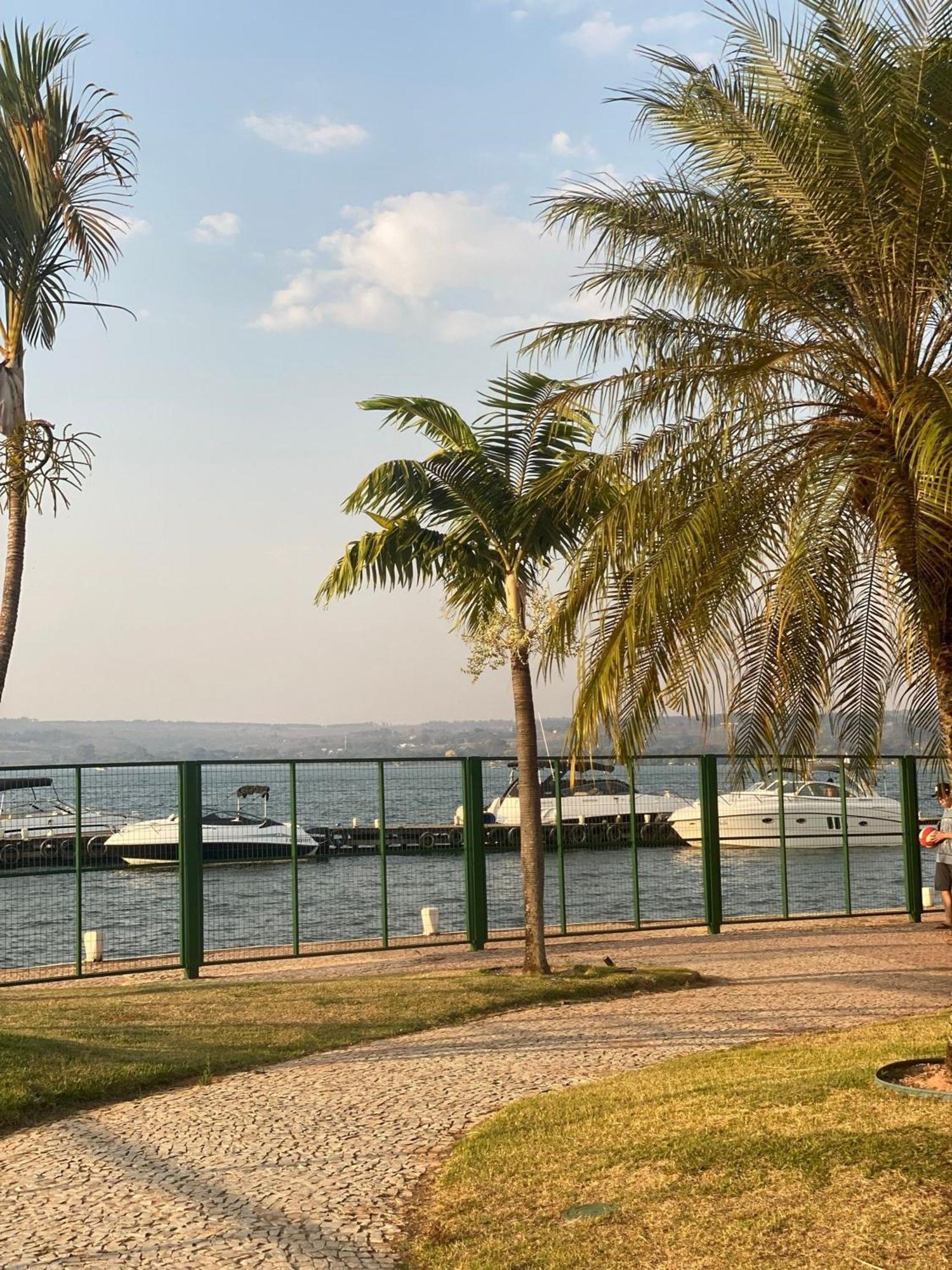Apartamento Lindo Com Vista Lago Brasília Exterior foto